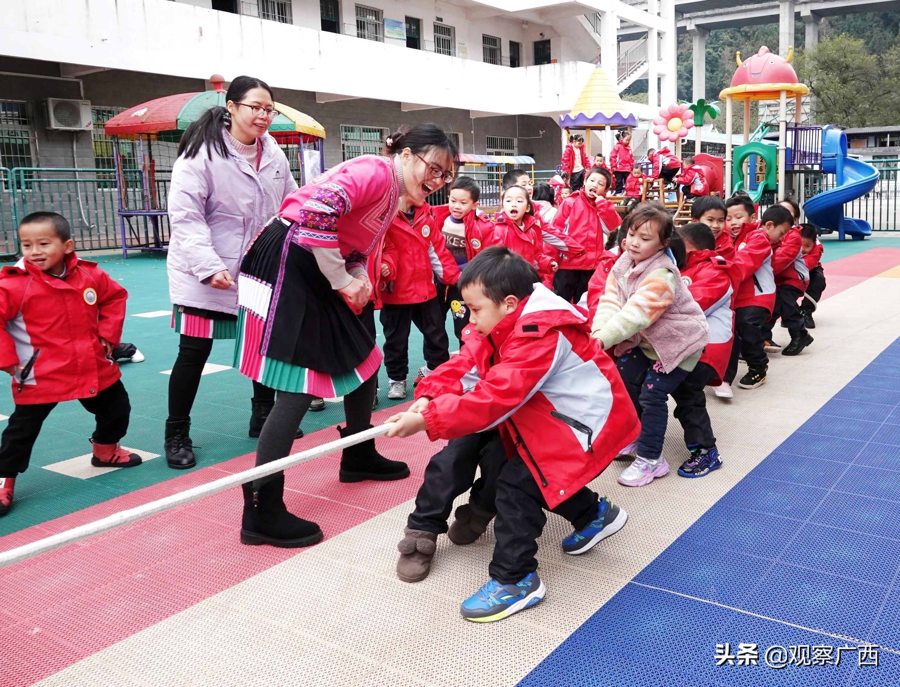 桂林龙胜县龙脊镇幼儿园亲子运动会纪实